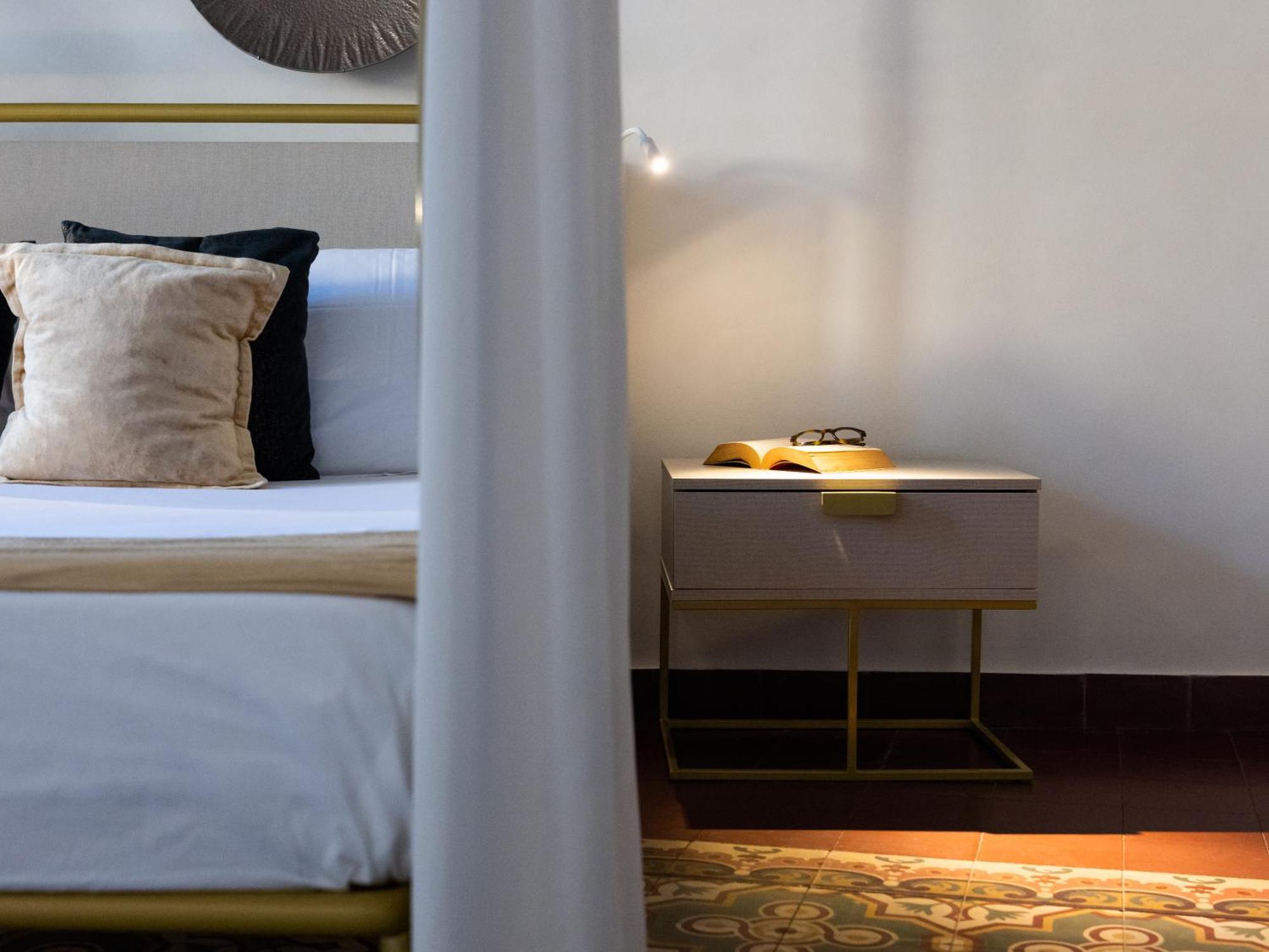 Scene Suites Apartments Катания Екстериор снимка