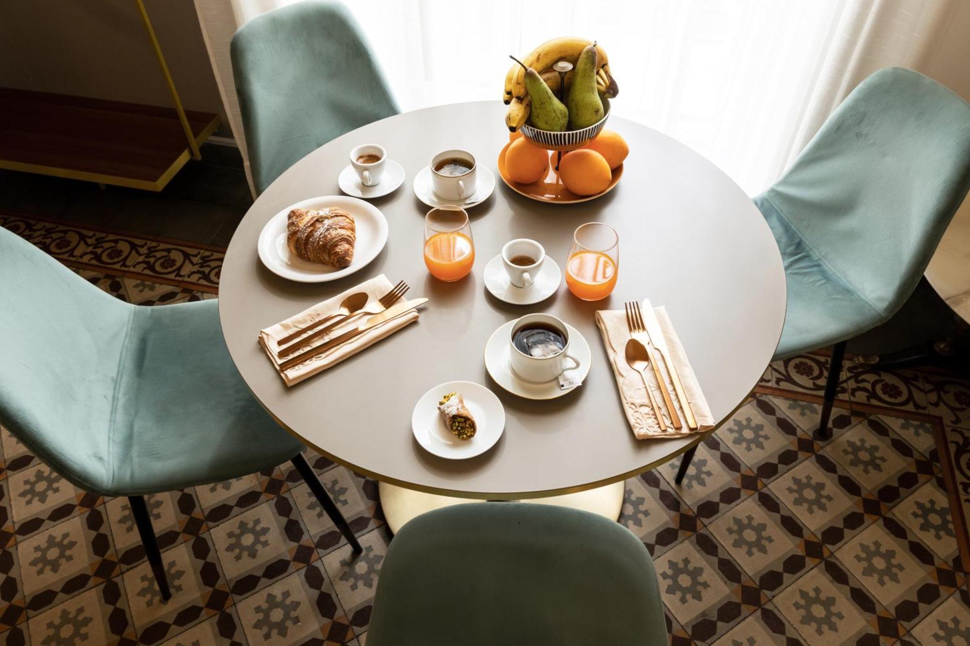 Scene Suites Apartments Катания Екстериор снимка